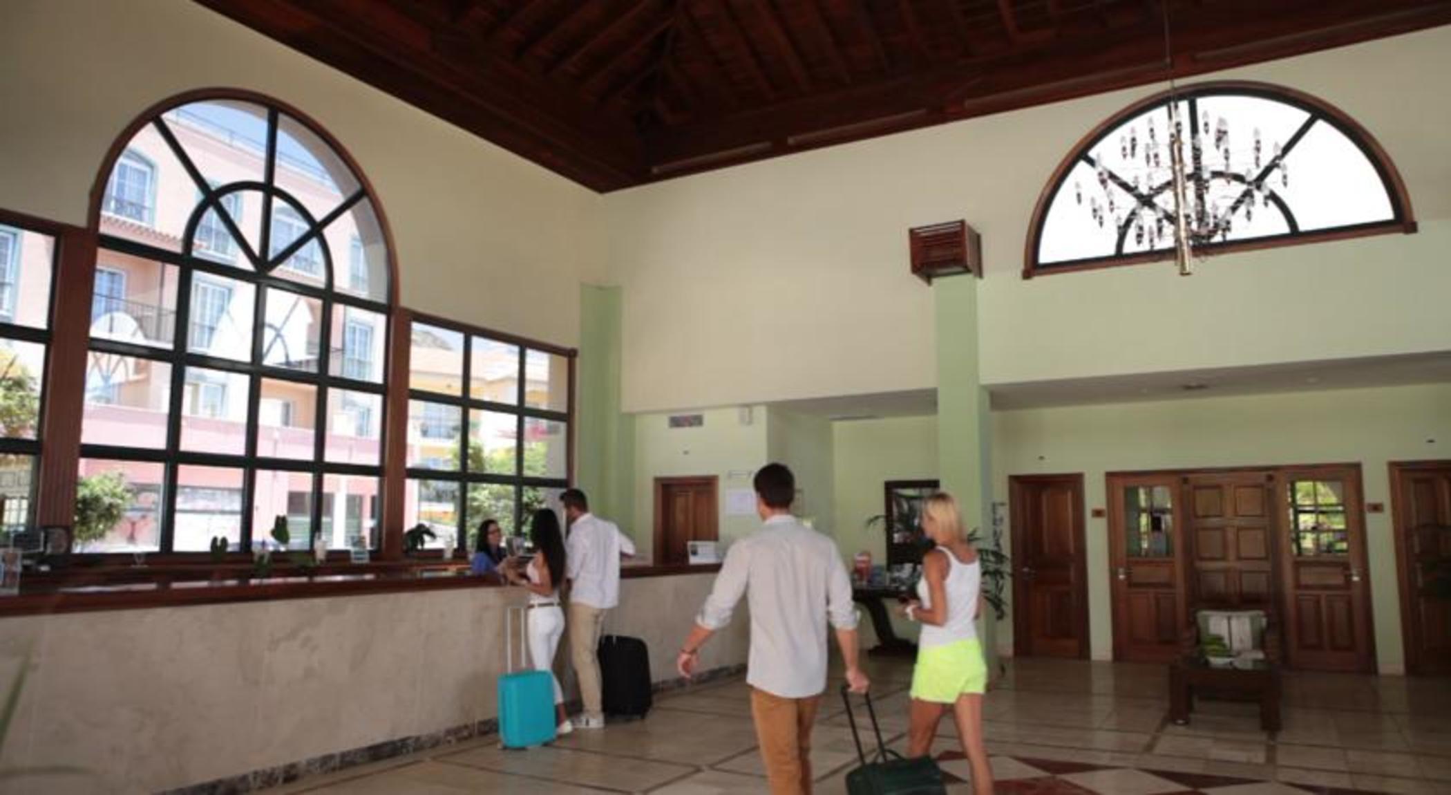 Hotel-Apartamento Las Olas Playa Cancajos.- BreNa Baja  Buitenkant foto